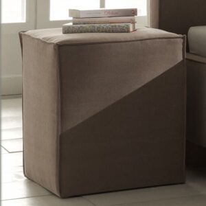 hocker met kapnaad